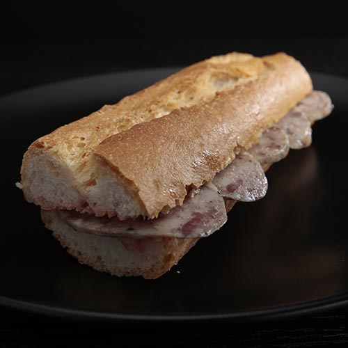 "Perol" sausage baguette